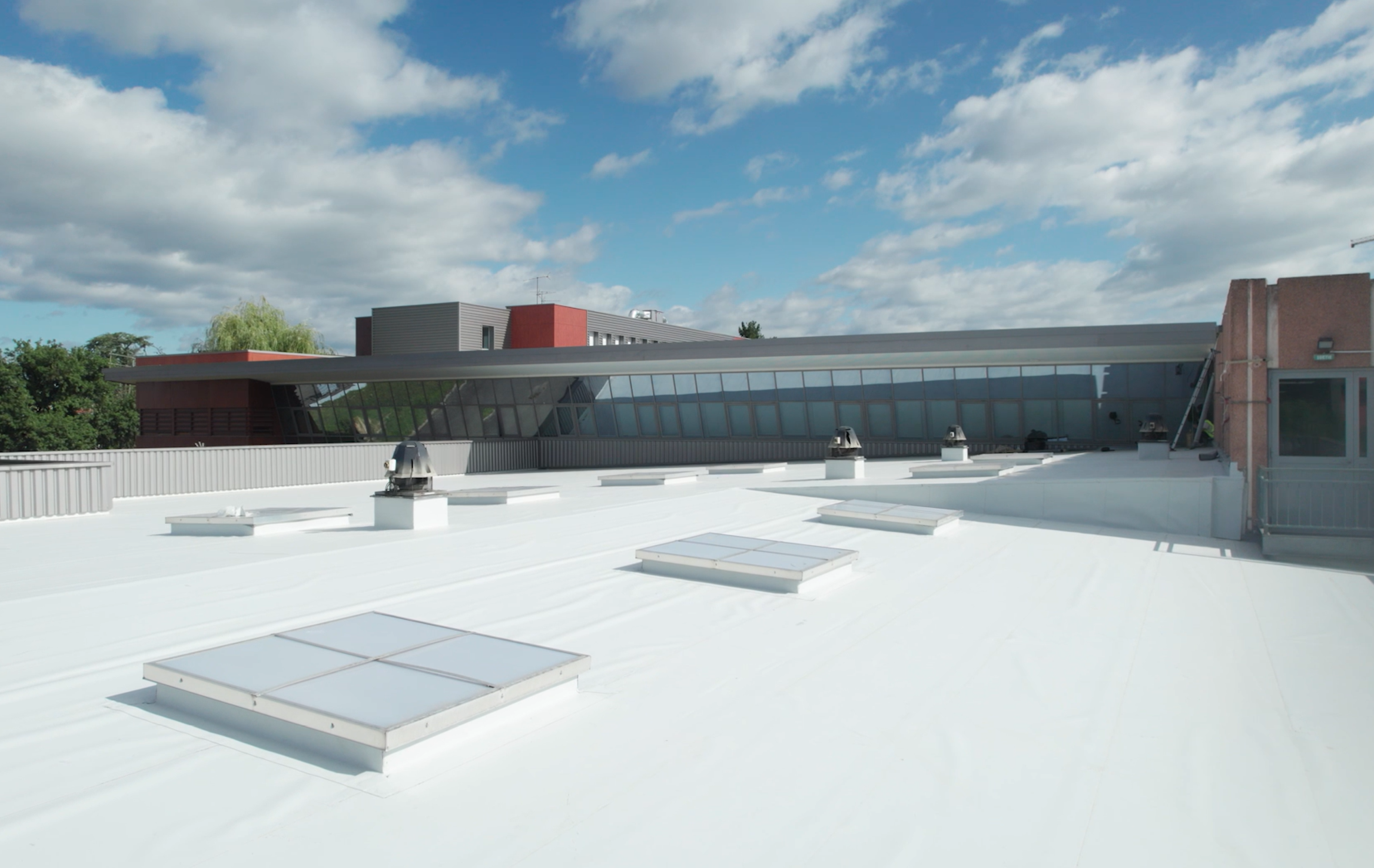 Etancoba vous propose une maintenance de votre bâtiment à Bussières